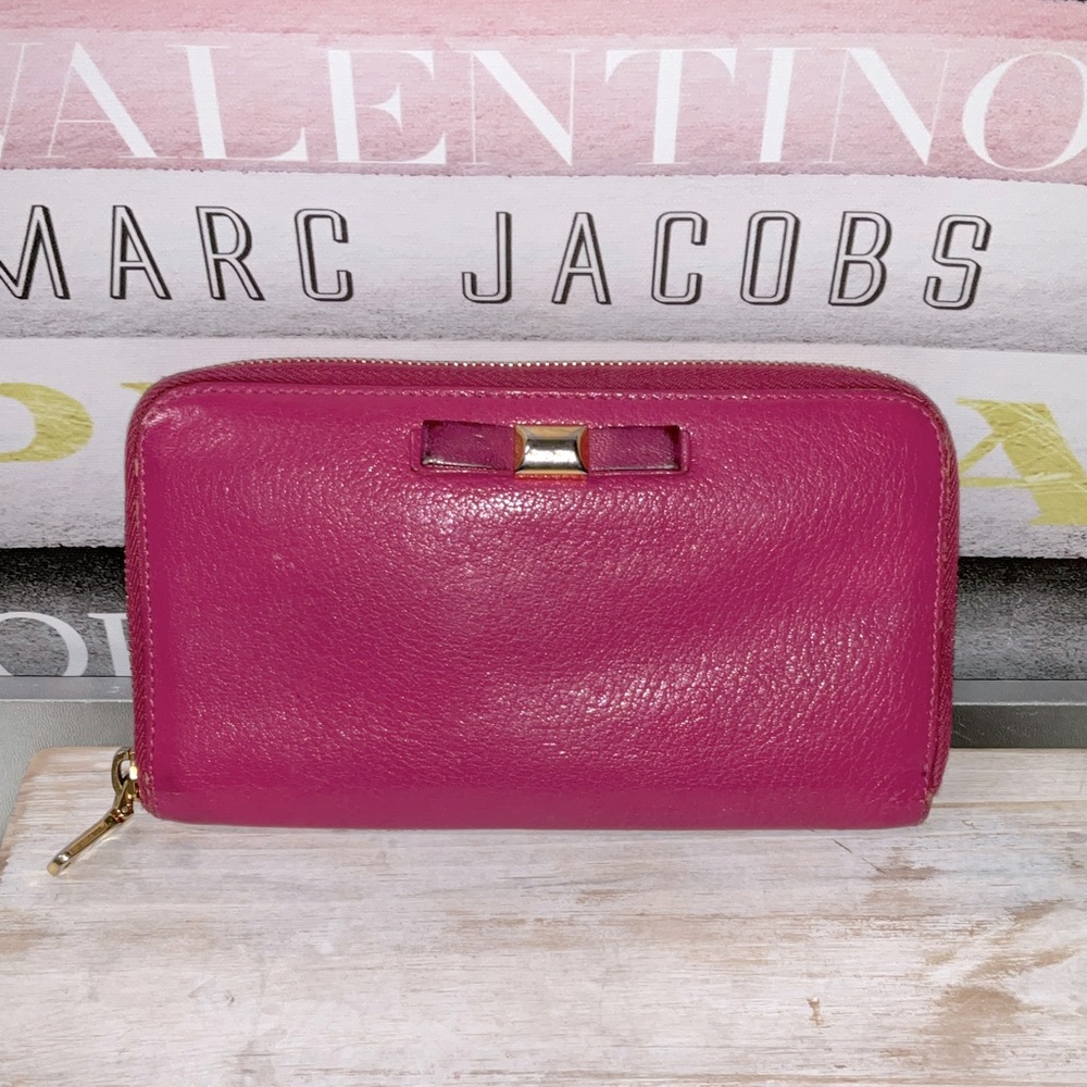 Miu Miu leather wallet